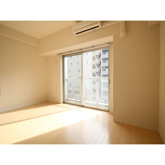 プレール・ドゥーク両国 洋室約6.0帖