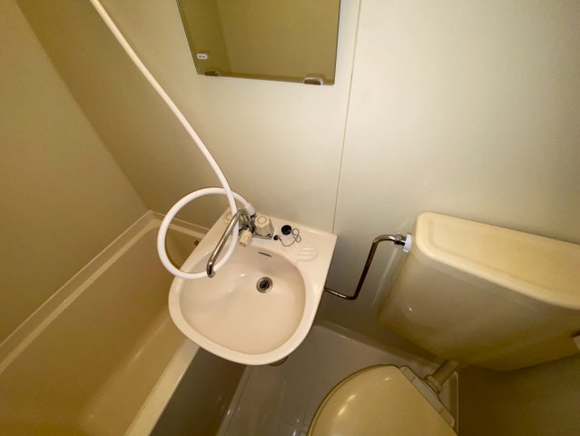 アーバンハイツ大岡山202号室 同建物別部屋の参考画像