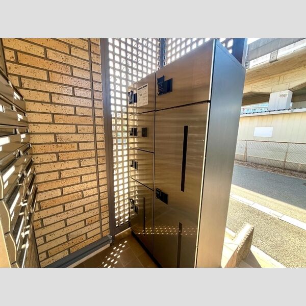 オークヒル208号室 宅配ボックス