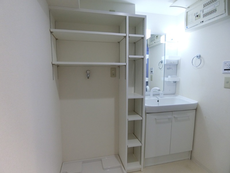 塚本アパートメント6階 部屋その他
