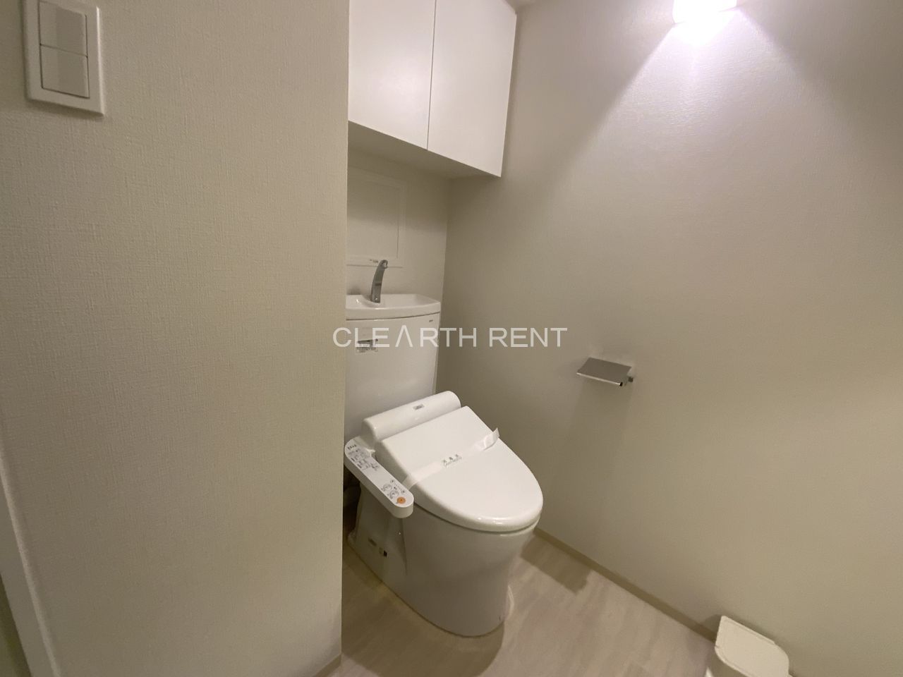 コンシェリア新橋 ＣＲＯＳＳＩＡ 角部屋・ネット無料・弊社管理物件