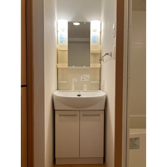 ＦＥＥＬＯ 洗髪洗面化粧台