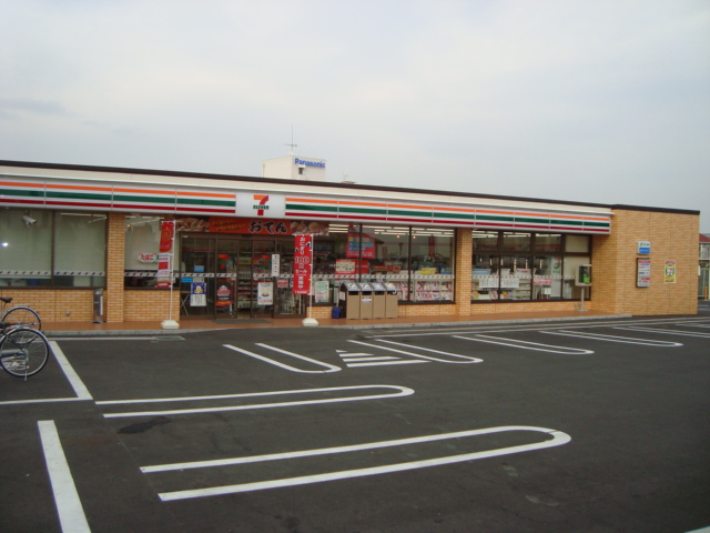 ローデア00402号室 セブンイレブン平塚西口店まで511ｍ