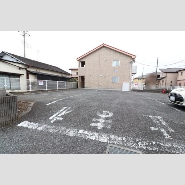 ドリーム狭山南KG棟 駐車場