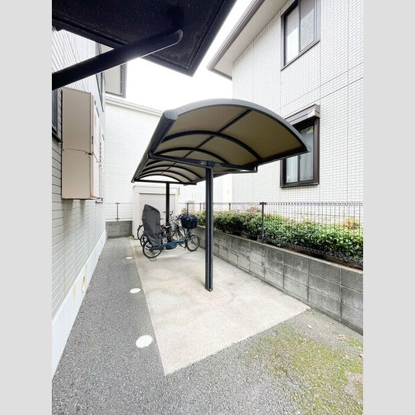 アーバンライフⅡ203号室 駐輪場