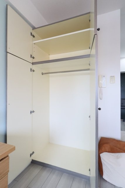 エクセル鶴見 クローゼット※家具･小物はイメージです
