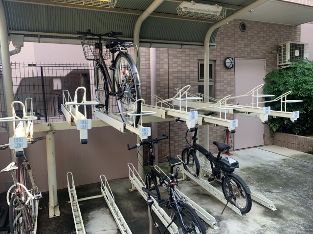 プライムアーバン目白1205号室 駐輪場