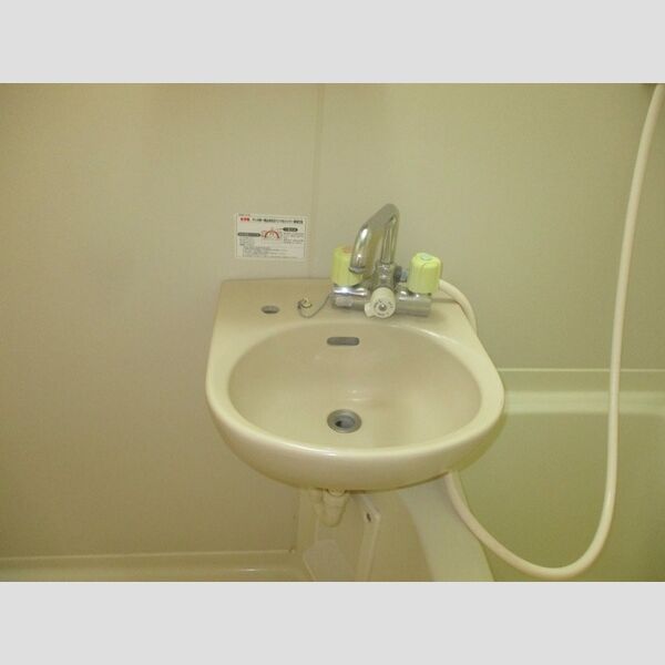 オプス・なのはな202号室 洗面台
