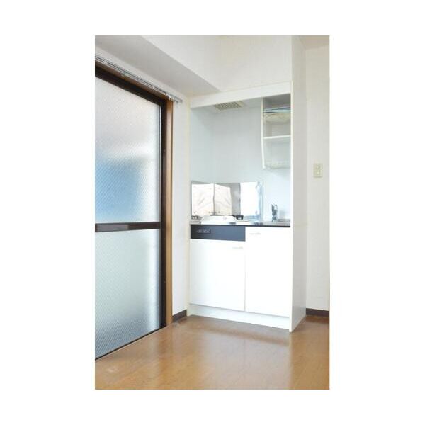 ロリーファイブ201号室 キッチン