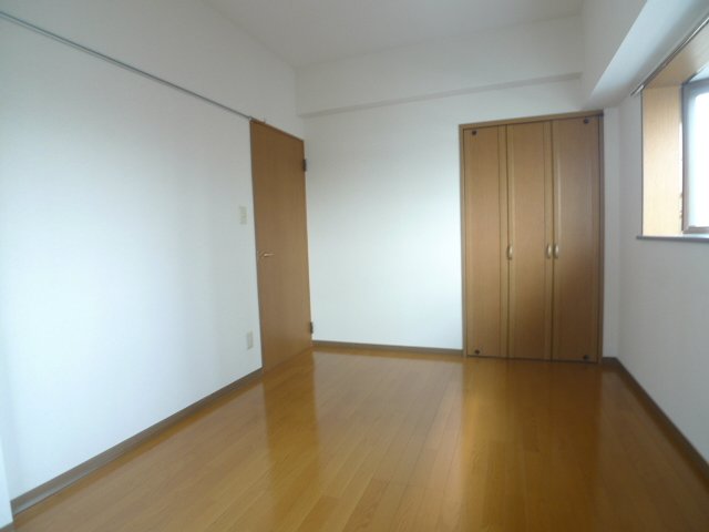 ハイム海神南 寝室