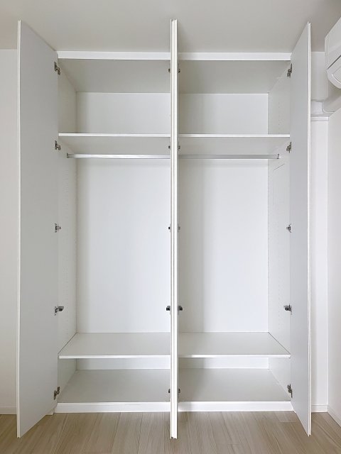 ＷＯＲＬＤ　ＴＯＷＥＲ　ＲＥＳＩＤＥＮＣＥ25階 クローゼット