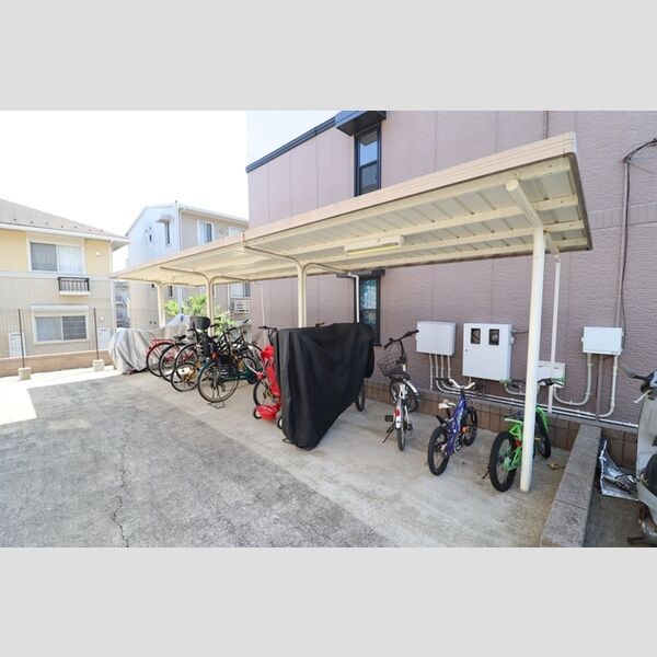 ドリームマウンテン　D 駐輪場