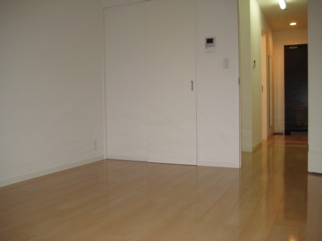 シャーメゾン　ジェマ0202号室 リビング