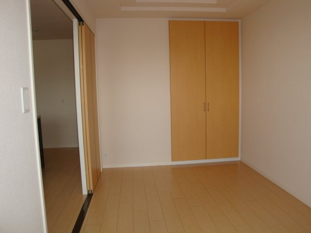 ベルデメゾン 洋室②