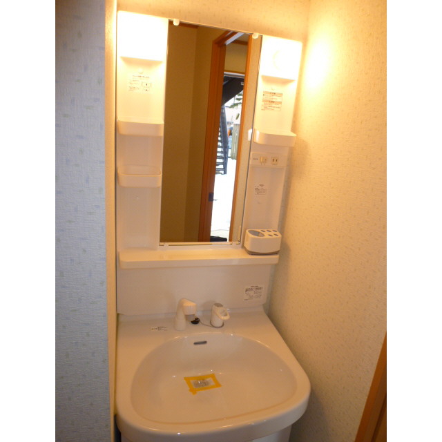 アムール remercier101号室 内観