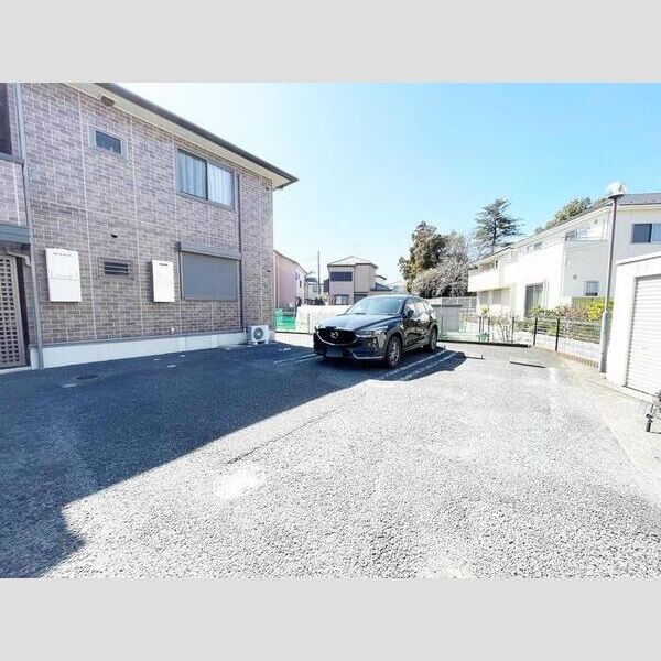 ラ・フィエスタ 周辺