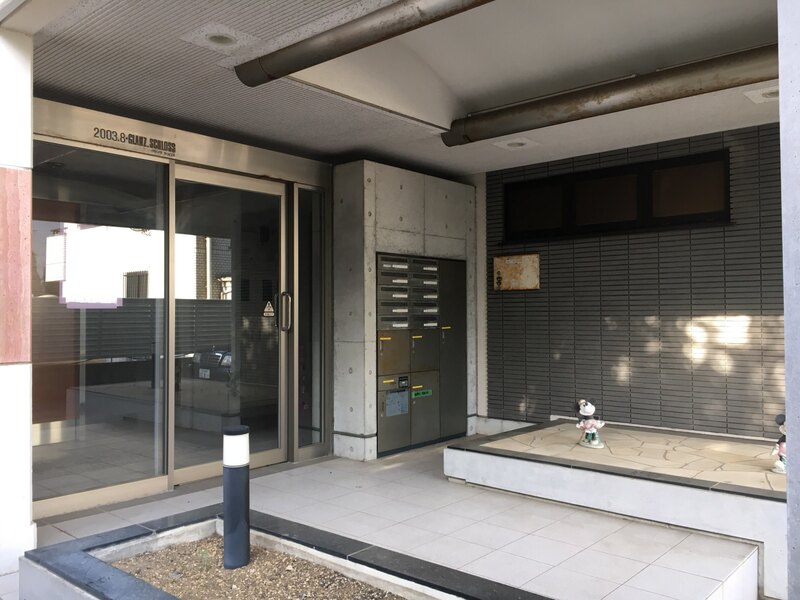 グランツ・シュロス3階 エントランス