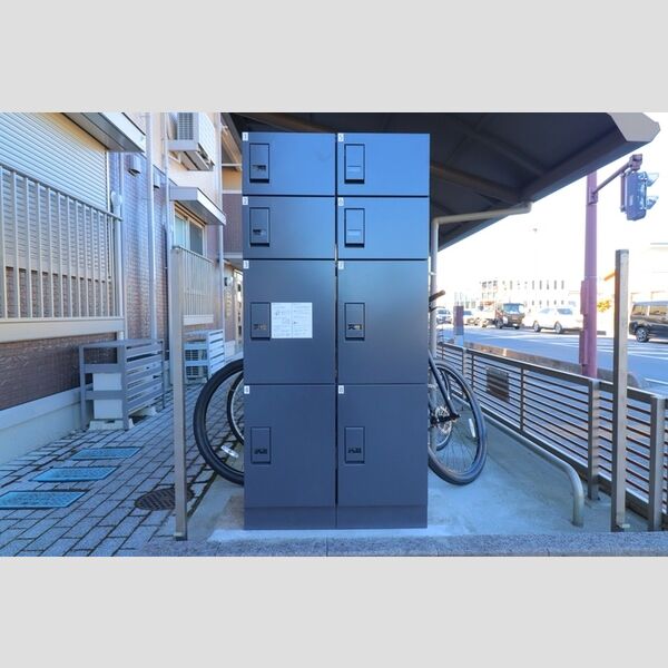 レイク藤和　A 宅配ボックス