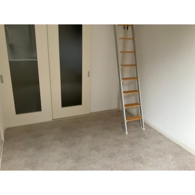 グレースアイルYD101号室 リビング