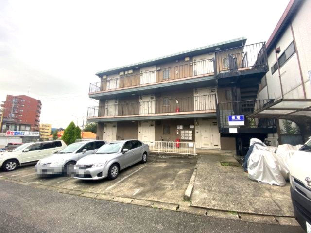 サンパレス豊光101号室 駐車場