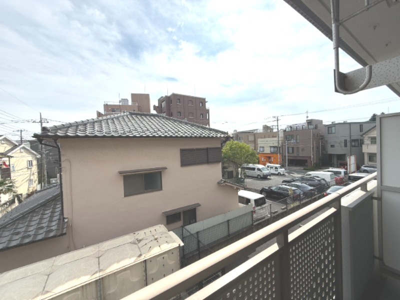パレ岸町3階 ※別部屋参照