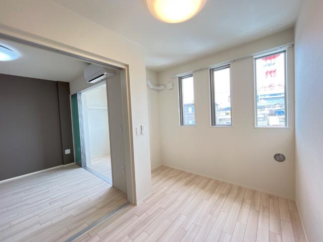 サンフォレスタ 室内