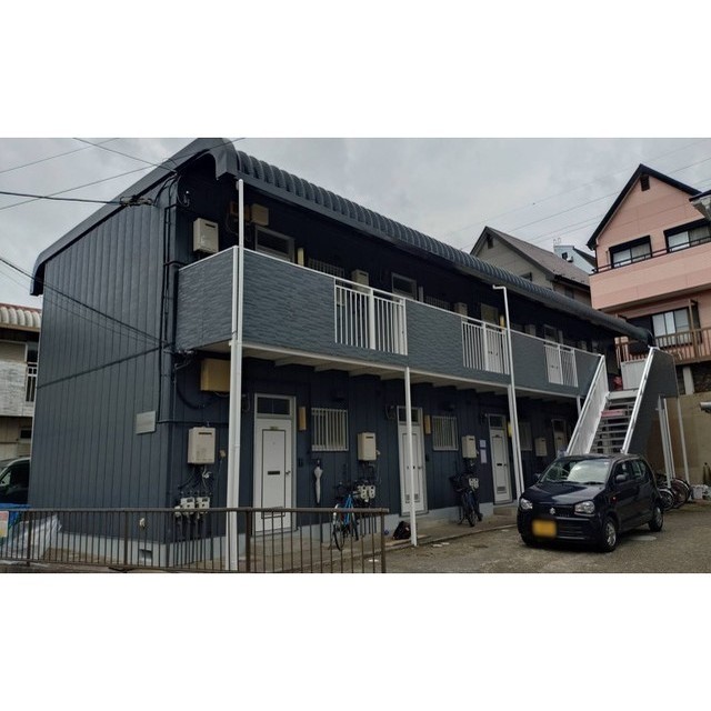 レピュート高岡B 外観