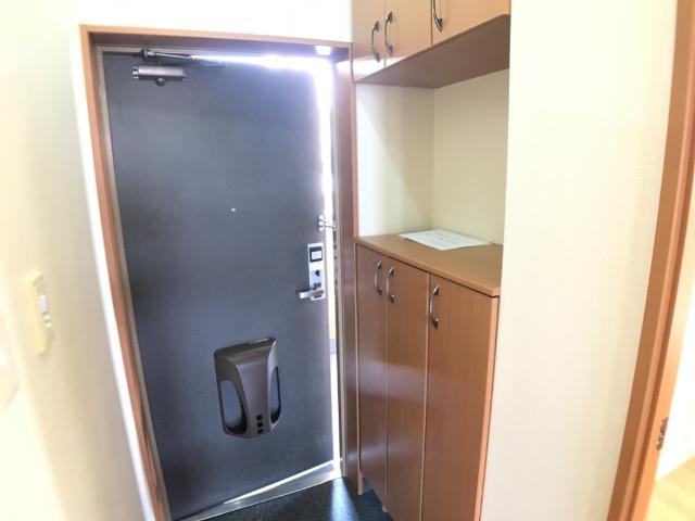 God　valley207号室 玄関