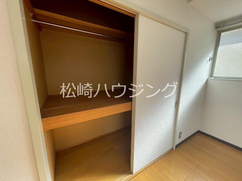 アーバーヒルズ2階 収納