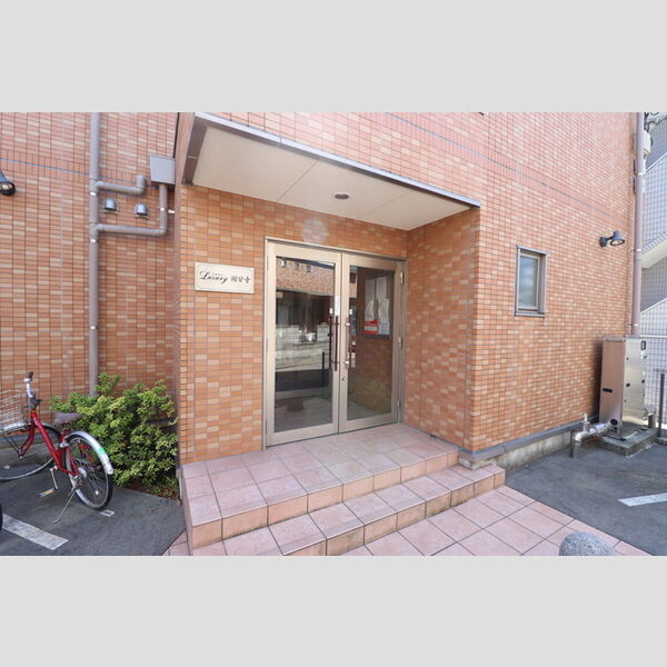 ラクサリー国分寺203号室 エントランス