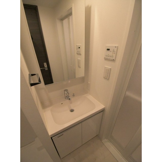 ルネサンスコート新宿余丁町 内観