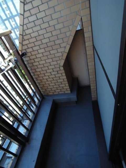 ライオンズマンション市谷薬王寺 バルコニー