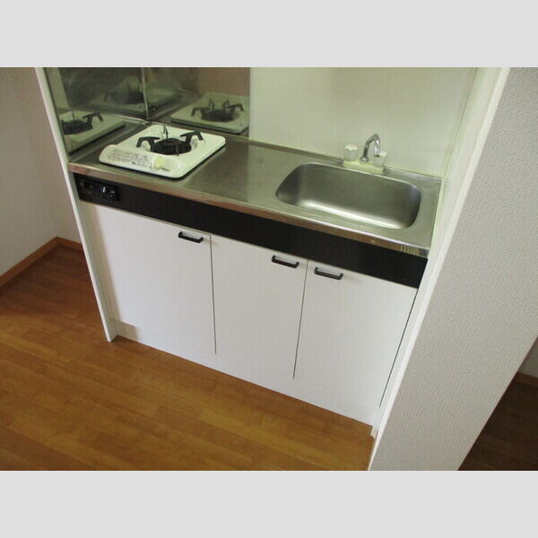 ビューラーみゆき 101(キッチン)