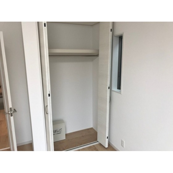 グランドール足立 クローゼット