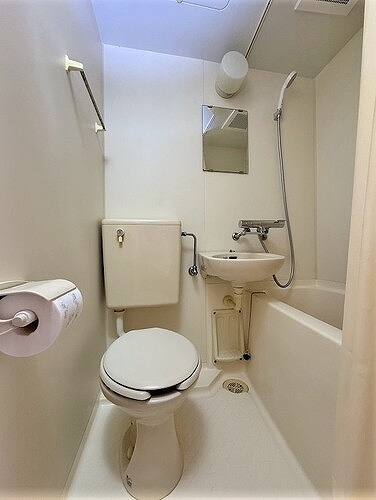 ハウス・エプタ3階 ３点ユニットバス