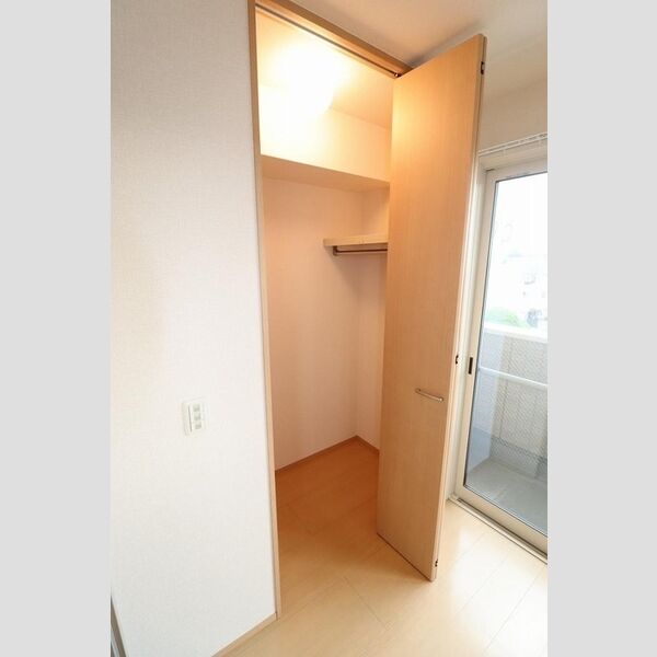 チェリーブラッサム302号室 収納