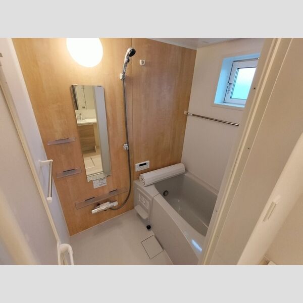 アマービレ成田302号室 浴室