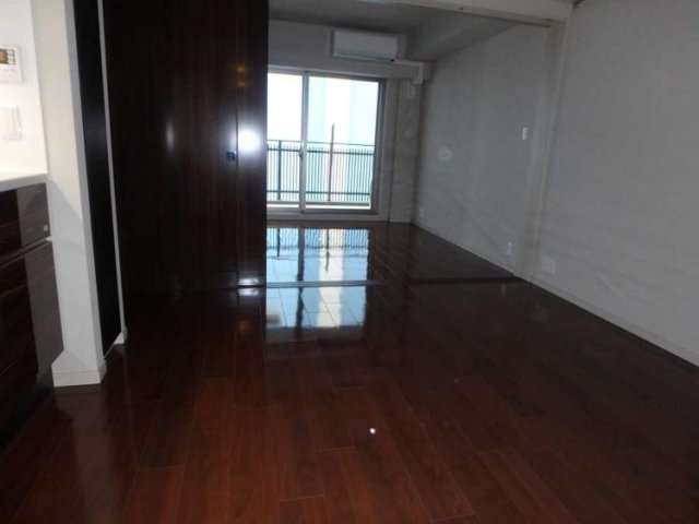 東京ミッドベイ　勝どき4階 リビング