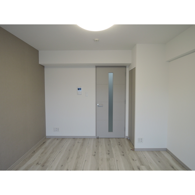 プレール・ドゥーク千歳烏山106号室 リビング