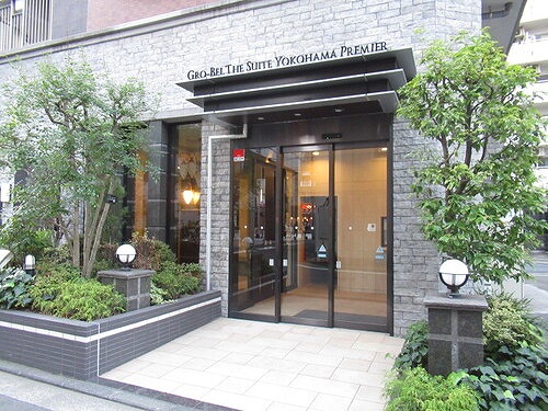 グローベル　ザ・スイート横浜プレミア4階 マンションエントランス