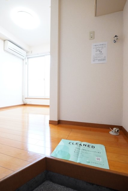 グレースベガ1階 玄関