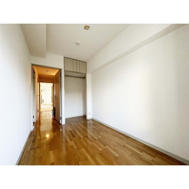 桜新町スカイマンション206号室 洋室4.3帖