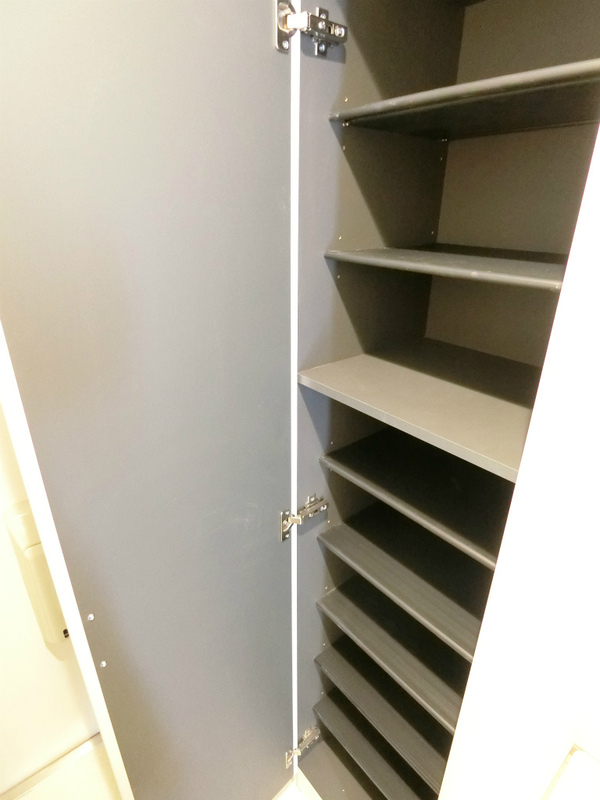 リブリ・ピアッツァ喜多見2階 玄関