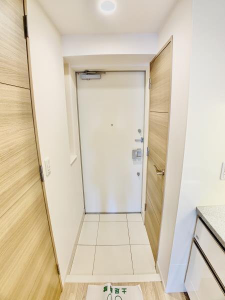 Ｂｒｉｌｌｉａ中野3階 玄関