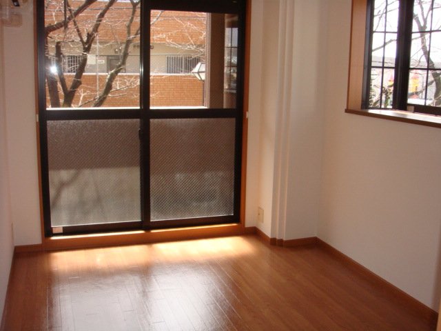 エスポアハイム 洋室