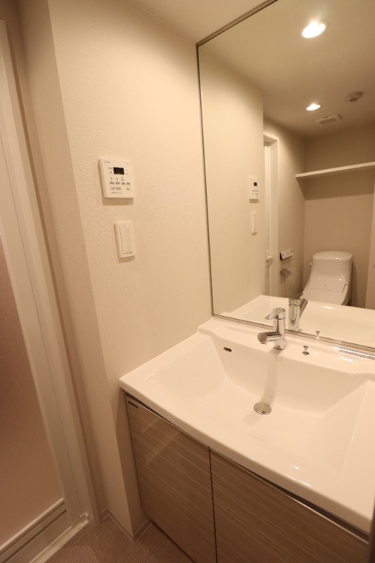 ジェノヴィア学芸大学1階 洗面