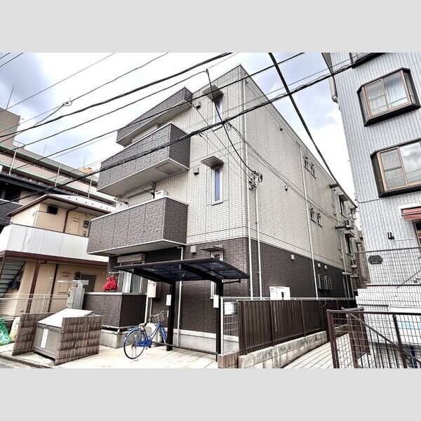レクサス本町の外観画像