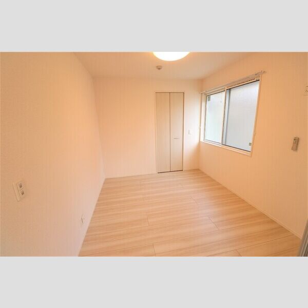 ポトシ103号室 洋室