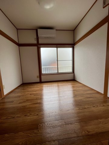 第一越後荘202号室 リビング
