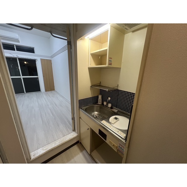 ネルソンパートⅤ101号室 キッチン